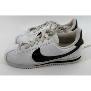 NIKE CORTEZ BASIC (GS) WHITE / BLACK  904764 102 Running Sneakers Size 4.5Y